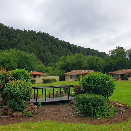 Gooderson Leisure Riverbend Chalets Self Catering And Timeshare Gold Crown Resort Дракенсберг Гардън Екстериор снимка